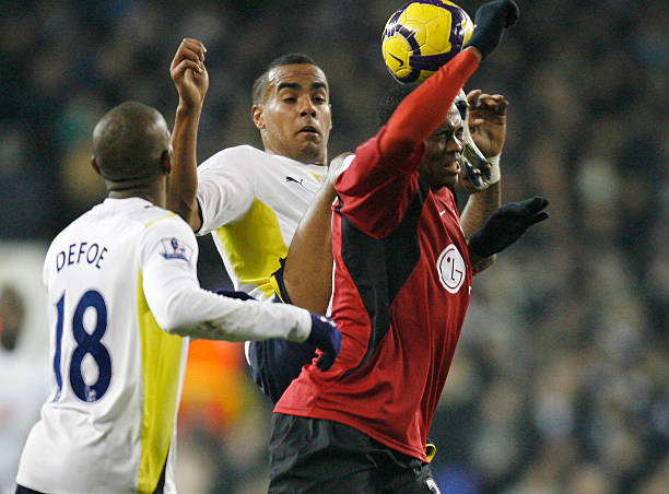 却以其顽强 却以其顽强