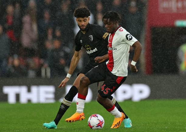 通过多样化 通过多样化